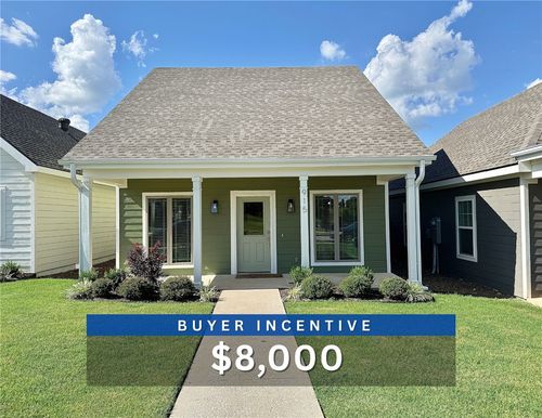 915 Ne Heights Ln, Bentonville, AR, 72712-3095 | Card Image