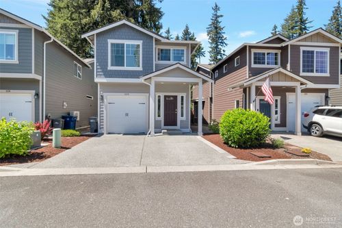 330 Raybird Ave, Granite Falls, WA, 98252-8657 | Card Image