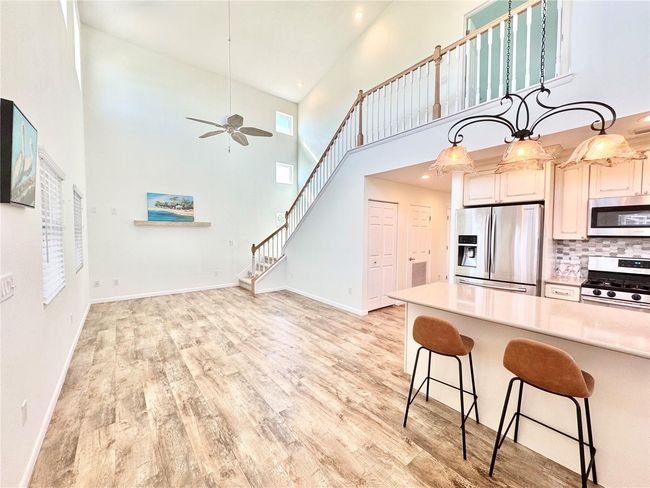 16204 3 Rd St E, House other with 3 bedrooms, 4 bathrooms and null parking in REDINGTON BEACH FL | Image 19
