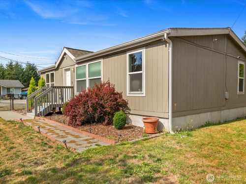 12721 W Macs Loop Rd, Granite Falls, WA, 98252-9546 | Card Image