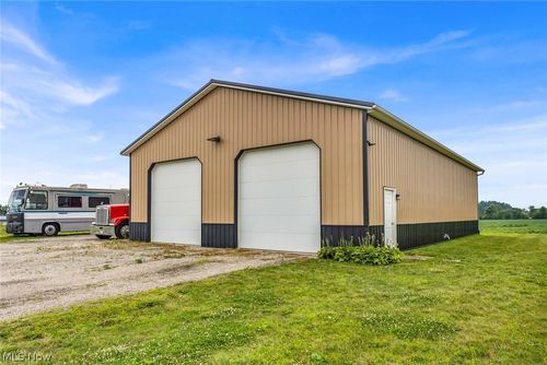 52 County Road 281, Sullivan, OH, 44880-9729 | Card Image