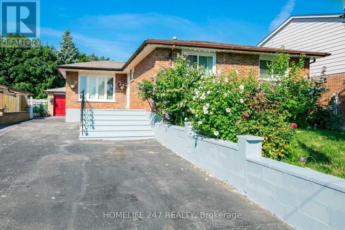 6 Stonecrop Lane, Etobicoke, ON, M9V3T8 | Card Image