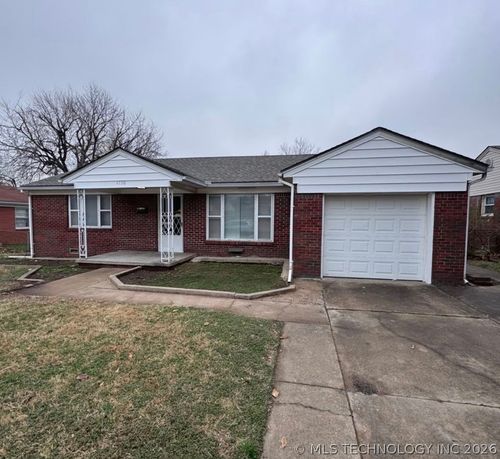 4130 E 22nd Pl, Tulsa, OK, 74114-2126 | Card Image