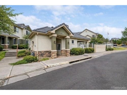 unit-202-22675 E Ontario Dr, Aurora, CO, 80016-2710 | Card Image