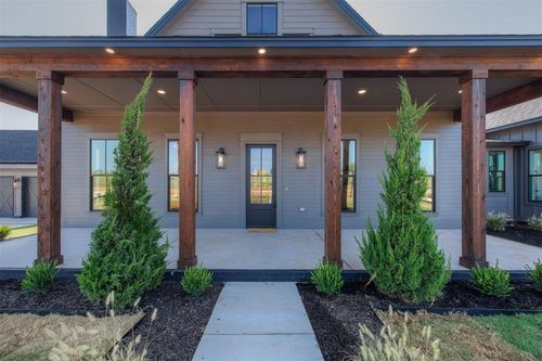 29786 Vineyard Meadow Rd, Norman, OK, 73072-0022 | Card Image