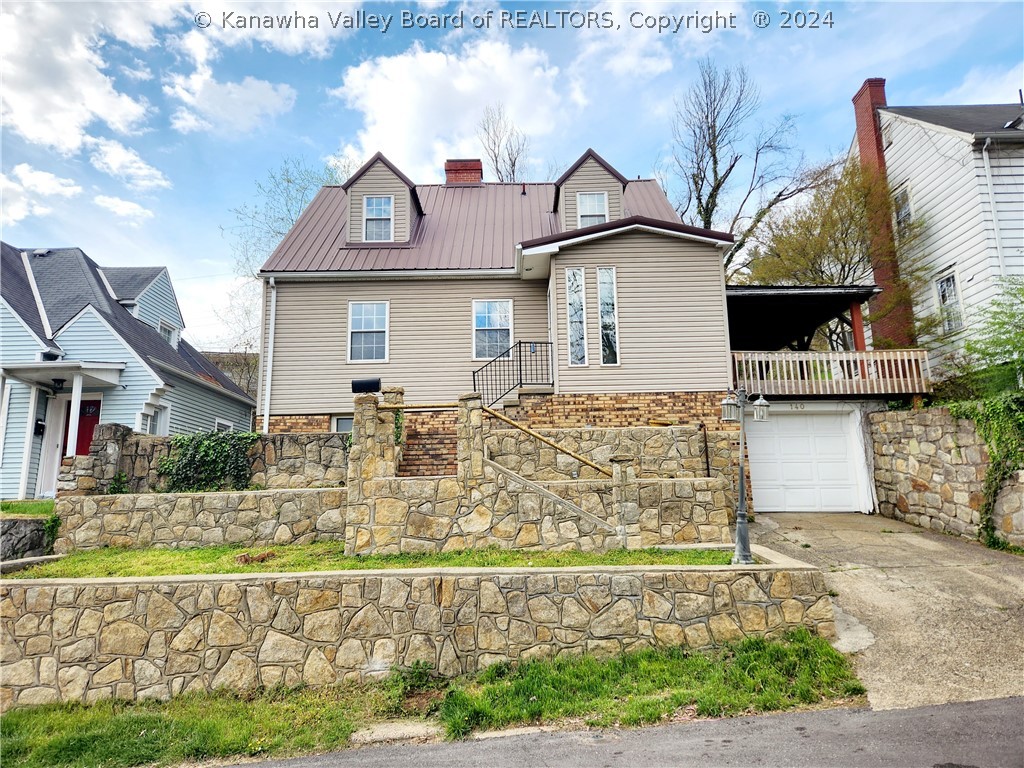 Swarthmore Ave, Charleston, WV 25302