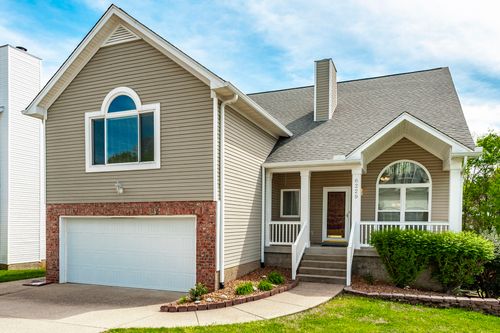 6229 Hampton Hall Way, Hermitage, TN, 37076-3280 | Card Image