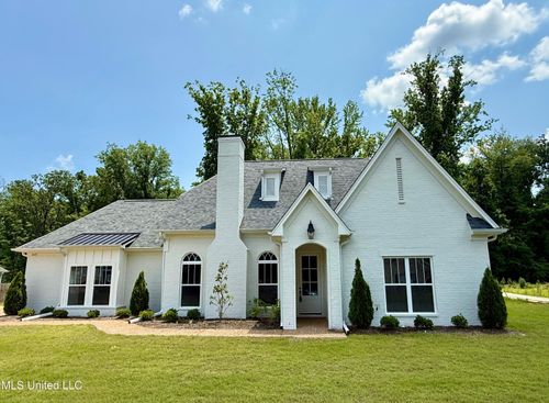 6612 Grand Oak Ln, Southaven, MS, 38672-2508 | Card Image