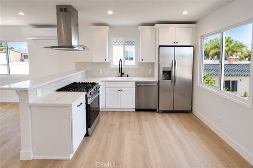 c-522 17th St, Huntington Beach, CA, 92648-4067 | Card Image