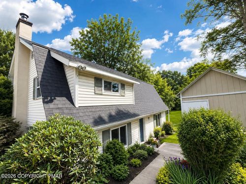 916 Weir Lake Rd, Kunkletown, PA, 18058-8244 | Card Image