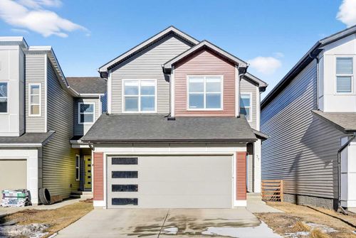 77 Belvedere Dr Se, Calgary, AB, T2A7Y1 | Card Image