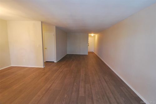 apt-3f-16 Lake St, White Plains, NY, 10603-3837 | Card Image