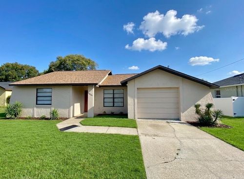 15468 Atwater Dr, BROOKSVILLE, FL, 34604-8119 | Card Image