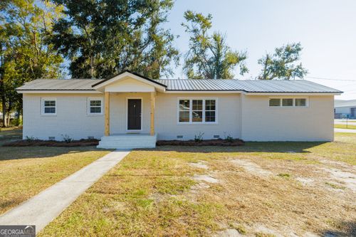 47 S Miller St, Lakeland, GA, 31635-6424 | Card Image