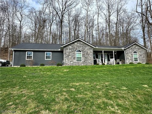 26296 Joe Day Road, Quaker City, OH, 43773 | Card Image