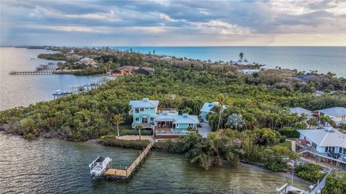7885 Manasota Key Rd, Englewood, FL, 34223-9352 | Card Image