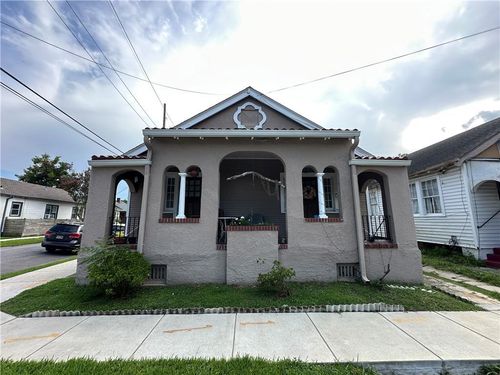 7402 Panola St, New Orleans, LA, 70118-5415 | Card Image