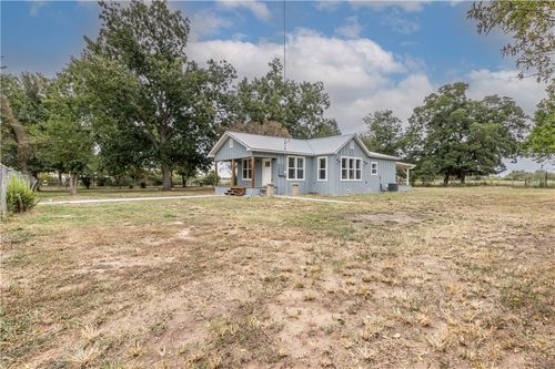 380 County Road 358, Gause, TX, 77857-7344 | Card Image