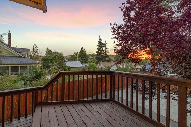 Upper Deck | Image 46