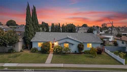 13582 Springdale St, Westminster, CA, 92683-2445 | Card Image