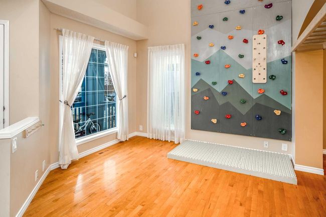 69 Millview Pk Sw, House other with 5 bedrooms, 4 bathrooms and 4 parking in Calgary AB | Image 14