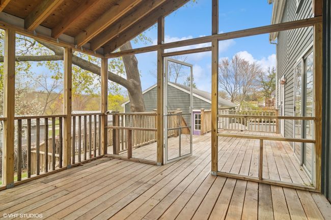 103 N Wisconsin St, House other with 3 bedrooms, 2 bathrooms and 2 parking in Carpentersville IL | Image 10