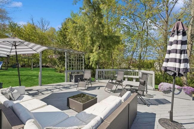 12 Woodfield Ln, House other with 8 bedrooms, 8 bathrooms and null parking in Glen Head NY | Image 27