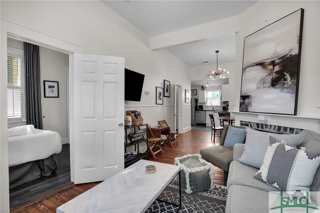 621 E Broad St, House other with 2 bedrooms, 1 bathrooms and null parking in Savannah GA | Image 12
