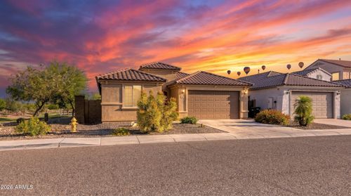 6516 W Madre Del Oro Dr, Phoenix, AZ, 85083-7686 | Card Image