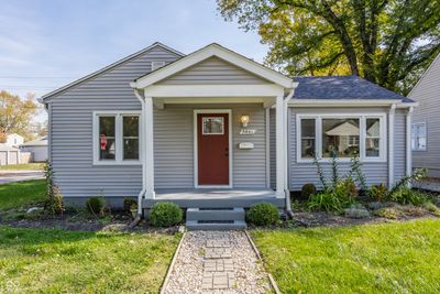 5841 Primrose Avenue, House other with 3 bedrooms, 2 bathrooms and null parking in Indianapolis IN | Image 1