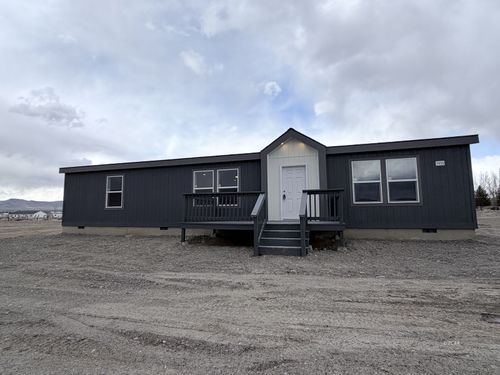7455 Frontier Dr, Elko, NV, 89801-5142 | Card Image