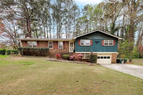 835 Castlewood Dr, Woodstock, GA, 30189-3601 | Card Image