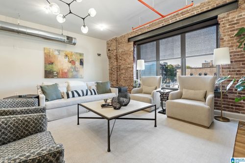 13-2416 1st Ave N, BIRMINGHAM, AL, 35203-4336 | Card Image