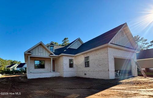 417 S Middleton Dr Nw, Calabash, NC, 28467-2116 | Card Image