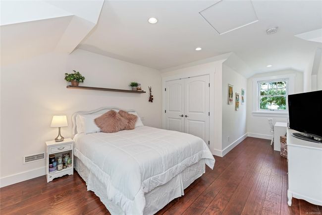 6140 Lakes Rd, House other with 5 bedrooms, 5 bathrooms and 4 parking in Duncan BC | Image 24