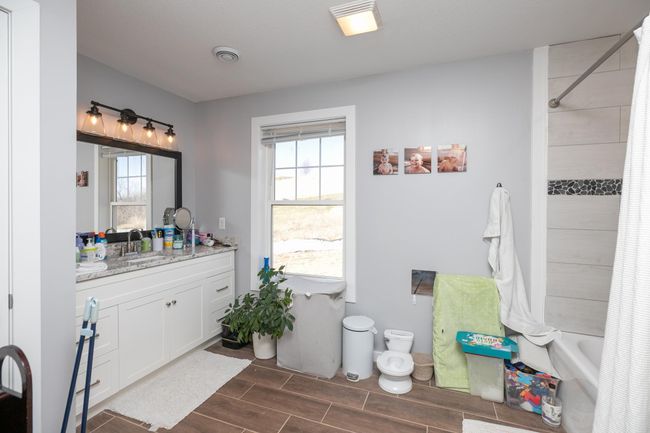 Bathroom | Image 30