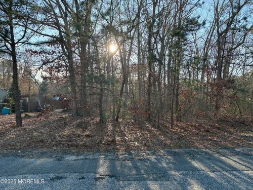 46 Harpoon Dr, Barnegat, NJ, 08005-1353 | Card Image