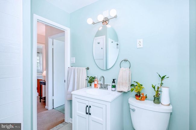 7612 Perring Ter, House other with 3 bedrooms, 2 bathrooms and null parking in PARKVILLE MD | Image 5