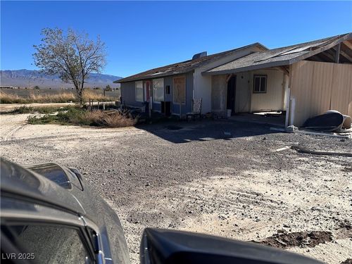 1711 Palm Dr, Pahrump, NV, 89060-2448 | Card Image