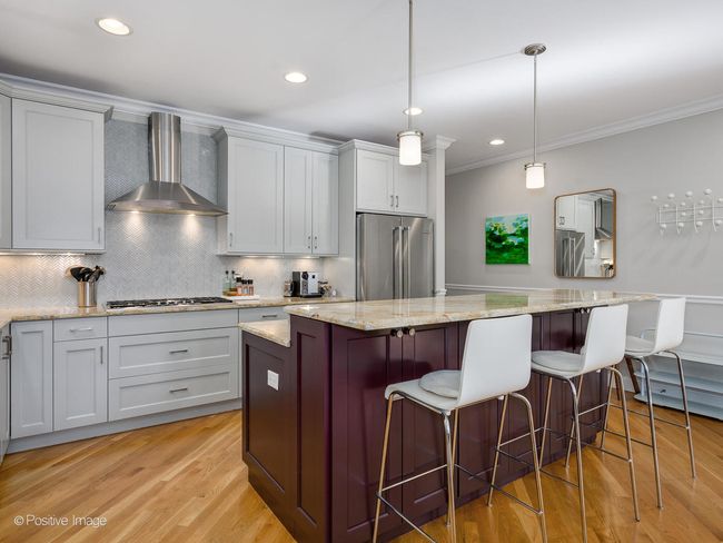 APT-3 - 456 Briar Pl, Home with 3 bedrooms, 2 bathrooms and null parking in CHICAGO IL | Image 13