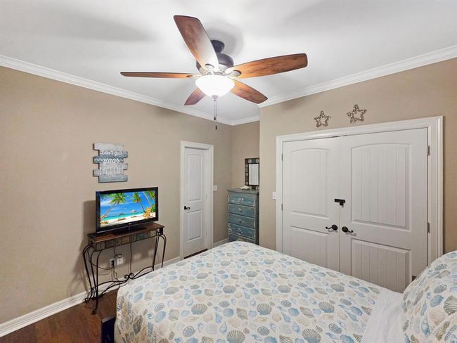 933 Westview, House other with 2 bedrooms, 2 bathrooms and 1 parking in Crystal Beach TX | Image 33