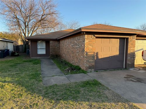 1713 San Rafael Street, Fort Worth, TX, 76134 | Card Image