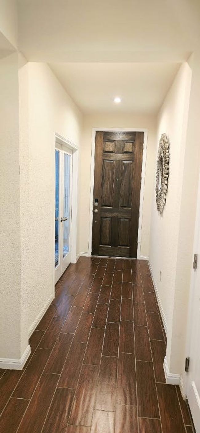 2048 Hat Bender Loop, House other with 3 bedrooms, 3 bathrooms and 2 parking in Round Rock TX | Image 6