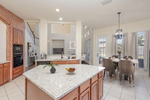 9201 Royal Burgess Dr, Rowlett, TX, 75089-9586 | Card Image