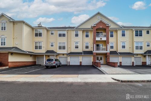 2101 Avery Ct, Somerset, NJ, 08873-6088 | Card Image