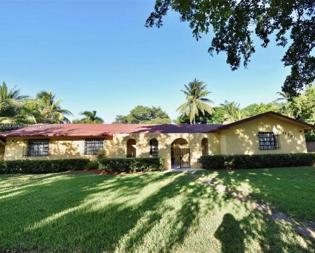 17701 Sw 87 Th Ave, House other with 5 bedrooms, 4 bathrooms and null parking in Palmetto Bay FL | Image 58