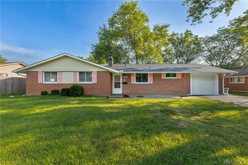 801 Mapleside Dr, Trotwood, OH, 45426-2541 | Card Image