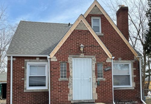 19190 Rogge St, Detroit, MI, 48234-3025 | Card Image