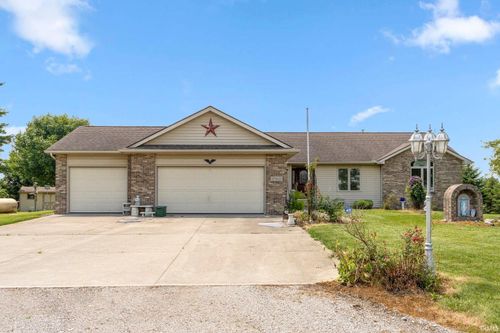 17902 Lincoln Hwy E, Monroeville, IN, 46773-9787 | Card Image