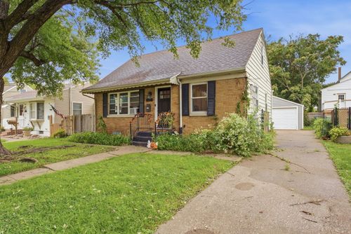 1727 13th Ave, Moline, IL, 61265-3118 | Card Image